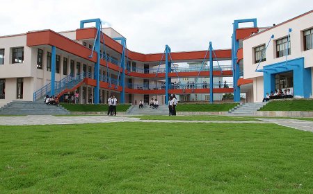 केएमसी बालकुमारी : पढाइसँगै जीवन जिउने कला सिकाउँदै