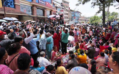 सहकारी पिडित आन्दोलनकारी माथि प्रहरीद्धारा बल प्रयोग