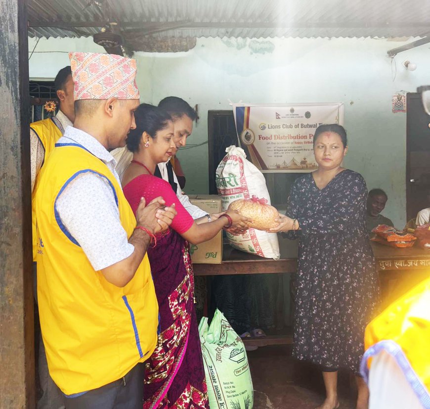जन्मदिनको अवसरमा खाद्यान्न सहयोग ।