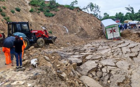 बुटवल-नारायणगढ सडक पहिरोले पूर्ण रुपमा अवरुद्ध
