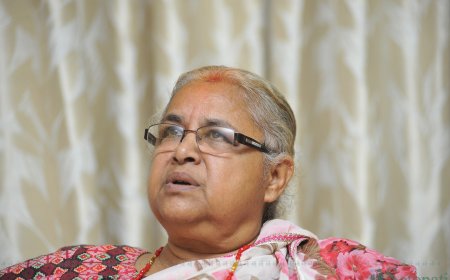 प्रधानमन्त्री कार्कीले दशैंको टीका नलगाउने