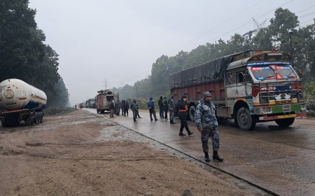 २४ घण्टापछि महेन्द्र राजमार्गमा यातायात सञ्चालन