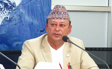 पूर्वमन्त्री खड्कालाई थुनामुक्त गर्न आदेश ।