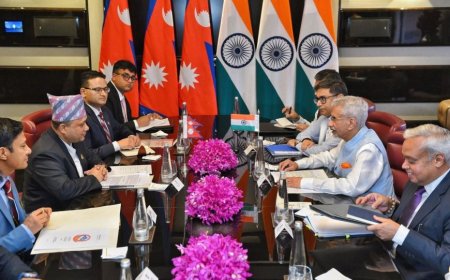 परराष्ट्रमन्त्री शिशिर खनाल र जयशंकरबीच भेटवार्ता : कनेक्टिभिटी, ऊर्जा र आर्थिक रूपान्तरणमा केन्द्रित छलफल